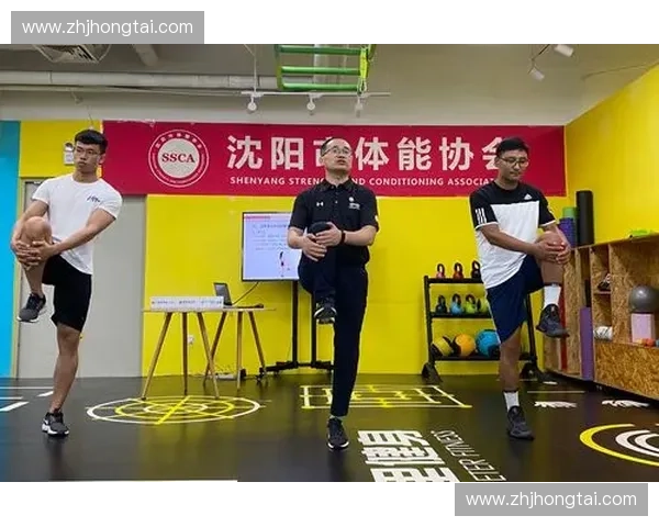 体能储备驱动竞技表现升级路径与高效训练体系构建研究 体能储备驱动竞技表现升级路径与高效训练体系构建研究